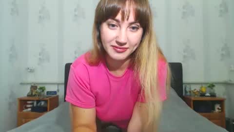 lilu_cute25 online show from 11.18.25