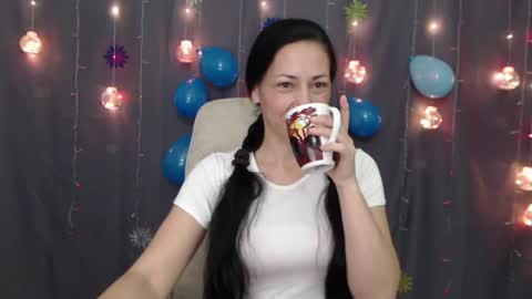 Snapshot of lilugrants chatting on 01.09.25 lilugrants online show from 01.09.25