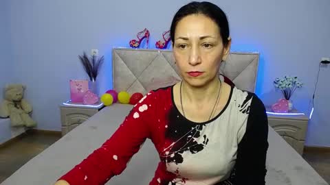 Snapshot of lilugrants chatting on 01.22.25 lilugrants online show from 01.22.25