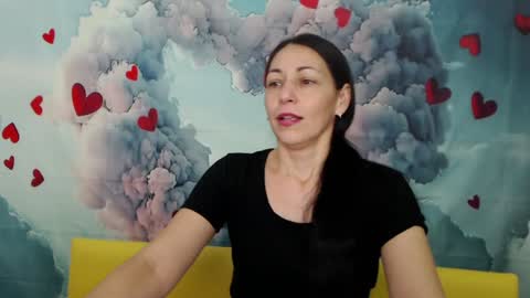 Snapshot of lilugrants chatting on 02.01.25 lilugrants online show from 02.01.25