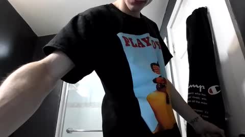 Little Violet online show from 11.26.25