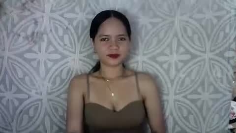 lily_2003 online show from 11.18.25