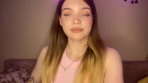 Lily online show from 04.13.26