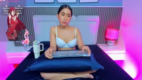  lily  online show from 09.29.25