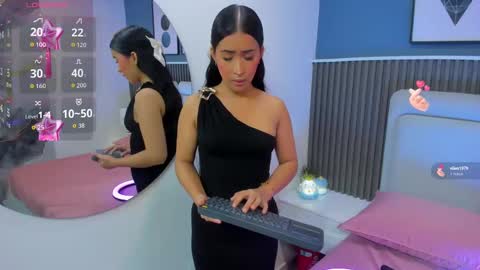  lily  online show from 11.12.25