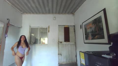 Snapshot of lily_anal_squirt chatting on 02.17.25 lily_anal_squirt online show from 02.17.25