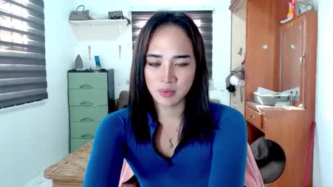 Lily Darling online show from 11.29.25