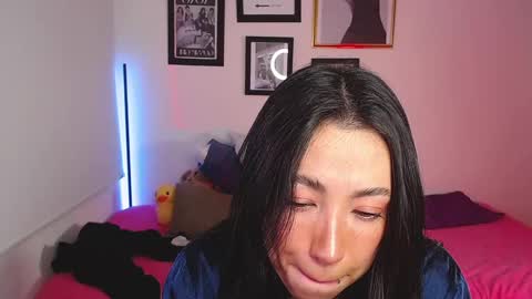 Snapshot of lily_evans_ chatting on 02.27.25 just lily online show from 02.27.25
