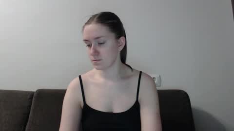 lily_love_x online show from 02.14.25