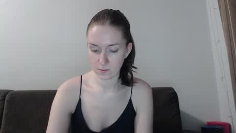 Snapshot of lily_love_x chatting on 02.18.26 lily_love_x online show from 02.18.26