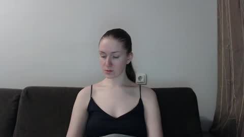 Snapshot of lily_love_x chatting on 04.17.26 lily_love_x online show from 04.17.26