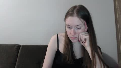 Snapshot of lily_love_x chatting on 04.20.26 lily_love_x online show from 04.20.26