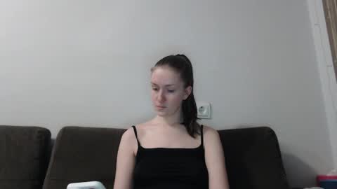 Snapshot of lily_love_x chatting on 05.01.26 lily_love_x online show from 05.01.26