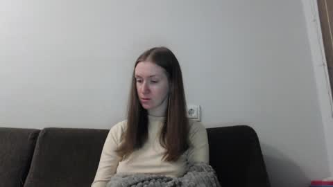 Snapshot of lily_love_x chatting on 05.26.26 lily_love_x online show from 05.26.26