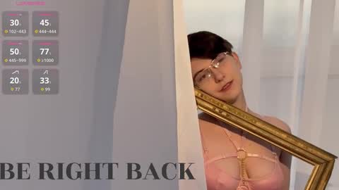 Lily online show from 11.02.25