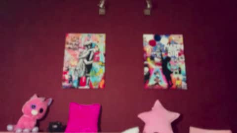 Snapshot of lily_smily chatting on 10.26.25 Lily online show from 10.26.25