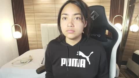 Snapshot of lily_waist chatting on 02.02.26 lily_waist online show from 02.02.26