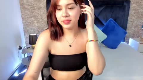 Snapshot of lily_woodz chatting on 01.20.25 LilyWoodz online show from 01.20.25