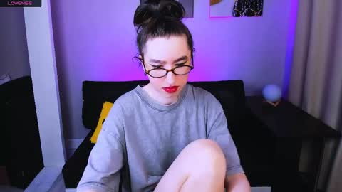 LILY online show from 05.16.26