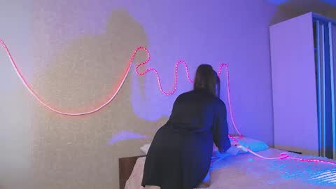 Snapshot of lilyahot68 chatting on 04.29.26 Lilya online show from 04.29.26