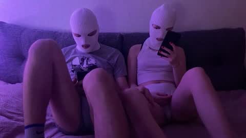 Yan and Adela online show from 12.04.25