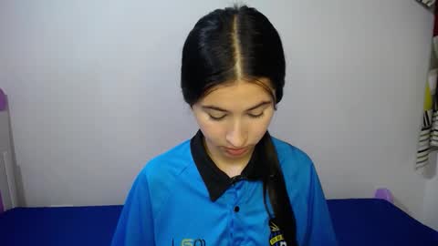 Snapshot of lilybumn chatting on 12.20.25 Lily Dumn online show from 12.20.25