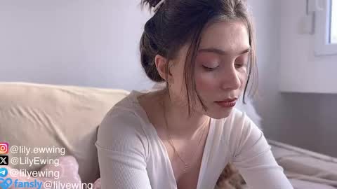 Lily   online show from 04.26.26