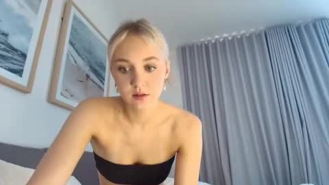 lilyflex online show from 04.05.26