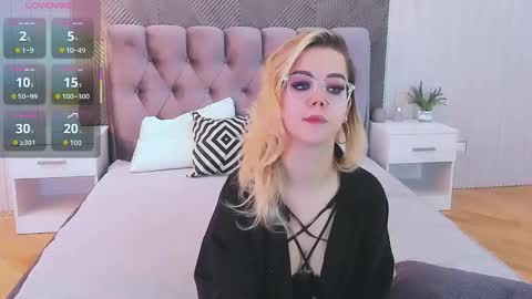 Rose online show from 10.17.25