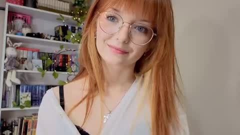 Lily online show from 05.11.26