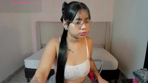 Snapshot of lilysmith4 chatting on 08.03.26 lilysmith4 online show from 08.03.26