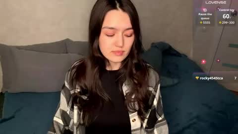 Lily online show from 04.06.26