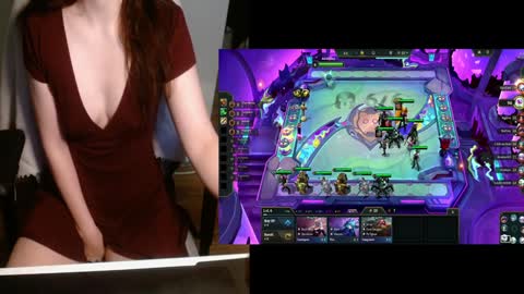 Snapshot of lilythrone chatting on 01.10.25 Lily Rone online show from 01.10.25