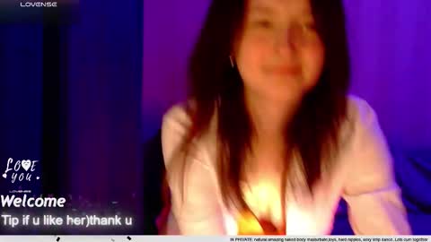 LilyXSky online show from 10.08.25