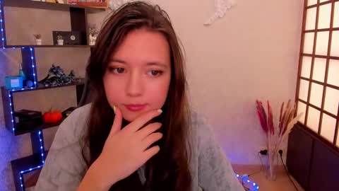 Snapshot of lina_brownie chatting on 12.05.24 Lina online show from 12.05.24
