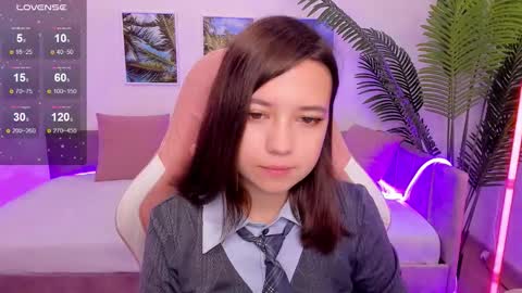 Snapshot of lina_brownie chatting on 09.26.25 Lina online show from 09.26.25