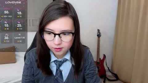 Snapshot of lina_brownie chatting on 10.16.25 Lina online show from 10.16.25