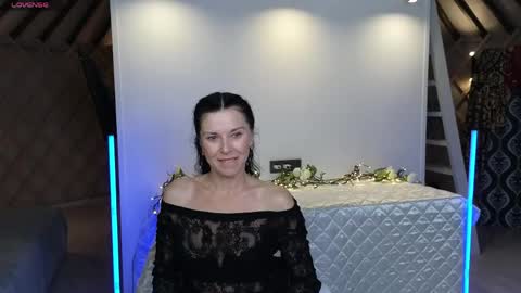 lina_flore online show from 06.01.26