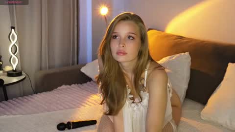 Kriss and Lina online show from 06.14.26