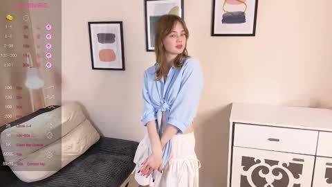 Snapshot of lina_meli chatting on 12.17.25 Jane online show from 12.17.25