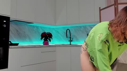 Snapshot of lina_n_kitty chatting on 12.07.24 Lina - online show from 12.07.24