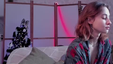 Snapshot of lina_n_kitty chatting on 12.21.24 Lina - online show from 12.21.24