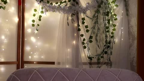 Snapshot of lina_n_kitty chatting on 01.30.25 Lina - online show from 01.30.25