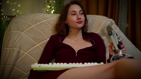 Snapshot of lina_n_kitty chatting on 03.01.25 Lina - online show from 03.01.25