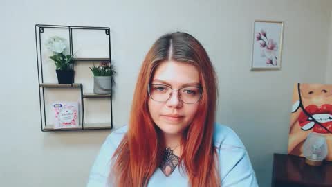 lina_ri online show from 10.26.25