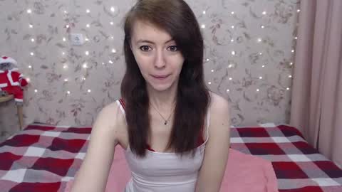 Lina Rouge online show from 12.21.24