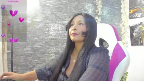 LINA SANCHEZ online show from 05.26.26