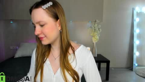 Lina online show from 03.24.26