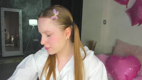 Lina online show from 06.05.26