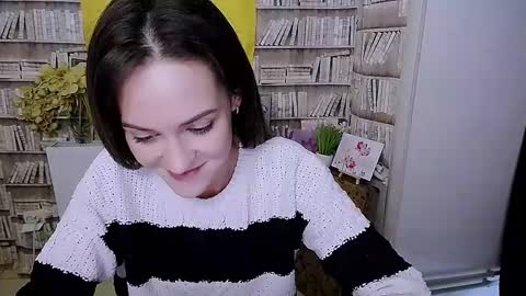 Lina online show from 10.12.25